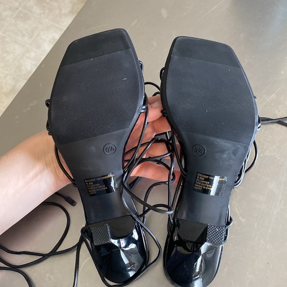 Wild Pair Eross Lace-Up strappy Dress Sandals heels Macy's women’s size 9.5 - Picture 10 of 10